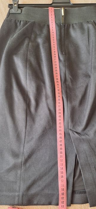 Черна офис пола Zara, L/M, до коляното, молив