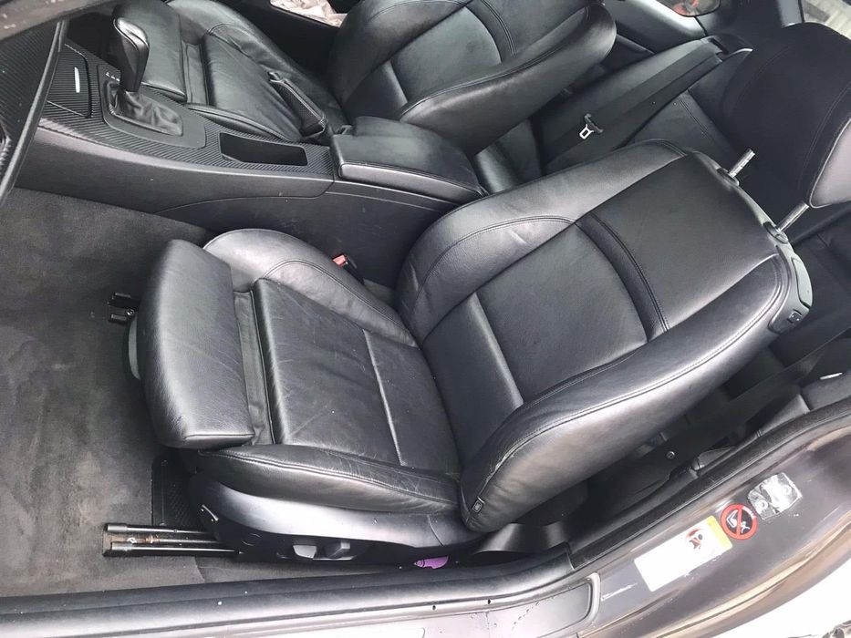 Dezmembrez BMW 335d doar 77.000 mile E92 Bi-turbo 286cp,M pack,recaro