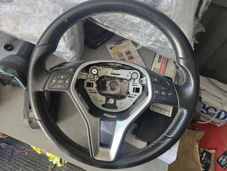 Волан за Мерцедес ГЛА оригинален