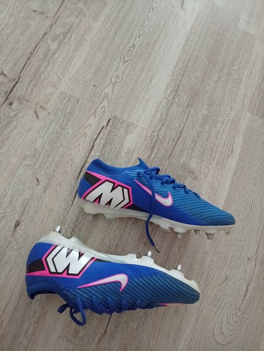 449 DOAR ASTAZI Ghete de fotbal Nike mercurial vapor 43 cu filet