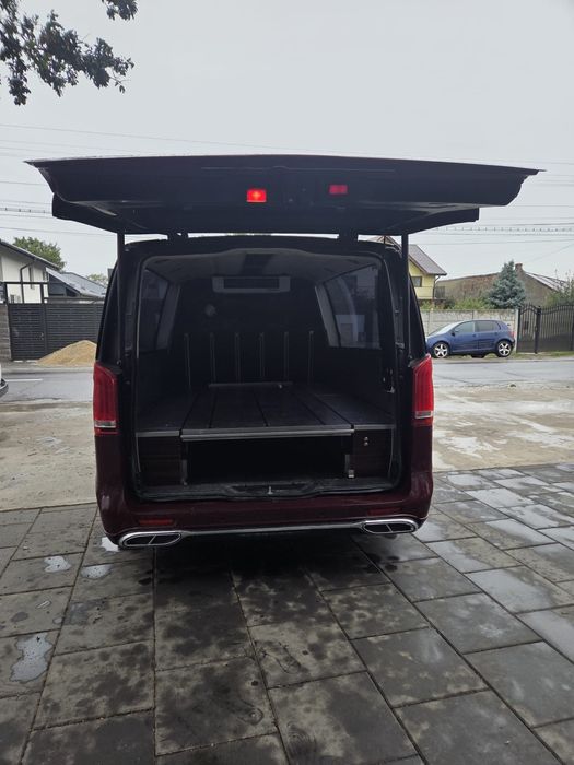 Mercedes V klasse Maybach dric funerar