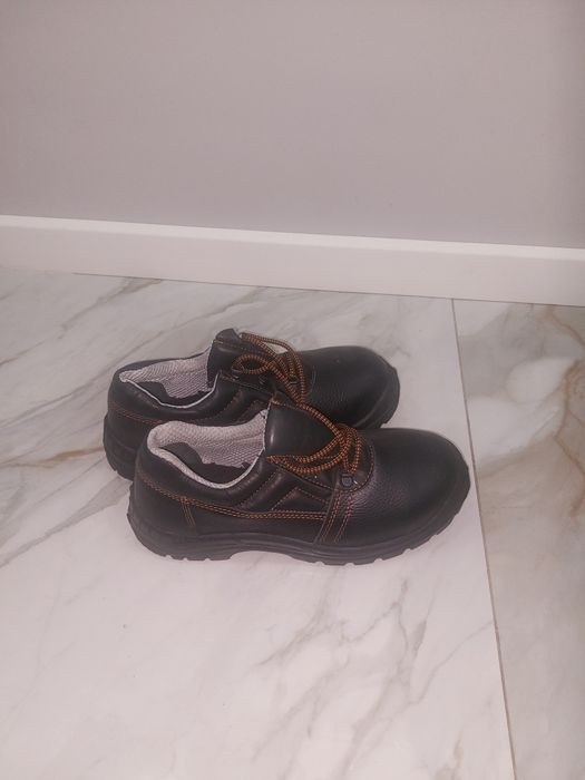 Рабочие ботинки ,сапоги