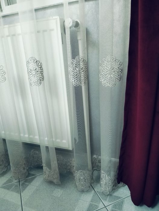 De vânzare draperii catifea (vișiniu/roz pudră),și perdea roz/pudră.