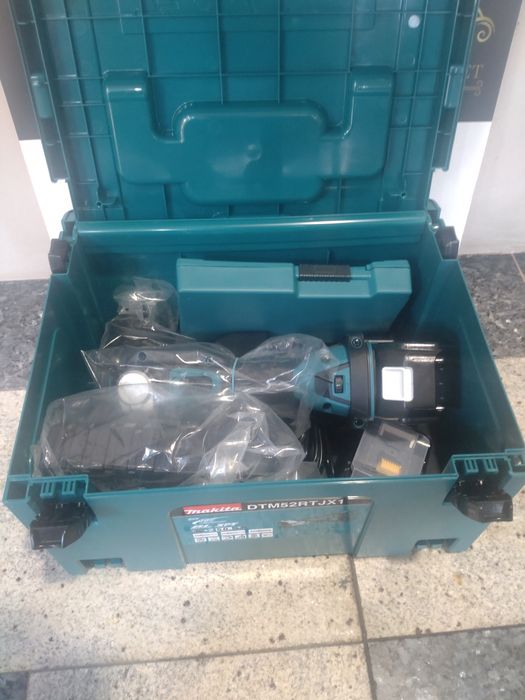 Mașina multifuncțională Makita Nou