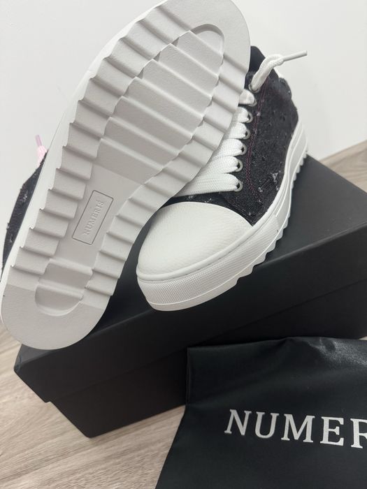 Adidasi Numeris