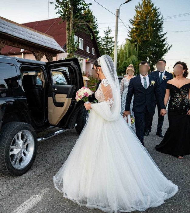 Rochie de mireasa superba, printesa, A line, comoda, cu maneca lunga