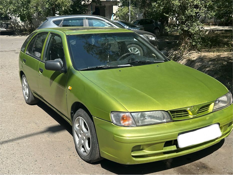 Nissan Almera N15