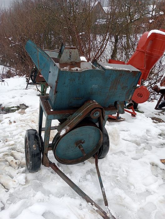 Moară.                 .