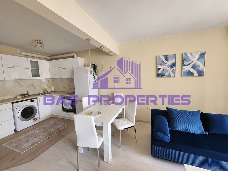 Дава се под наем Тристаен апартамент в София, Оборище - 75 кв.м за 750 € - Снимка #1