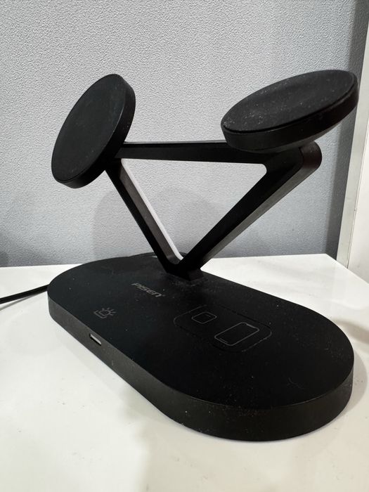 Зарядная док станция 3 в 1