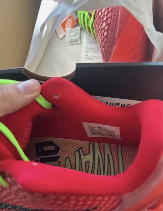 nike kobe red 43,44