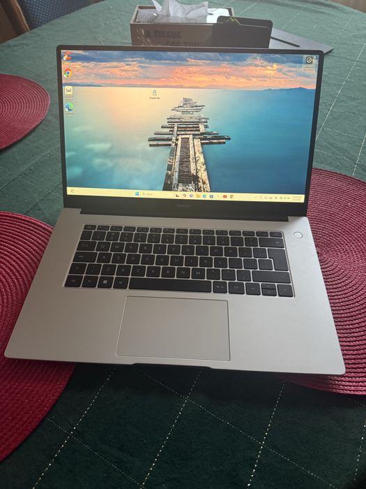 Laptop Huawei MateBook D15