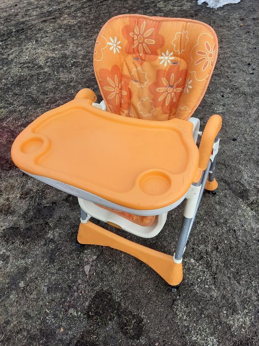 Стульчик для кормления.