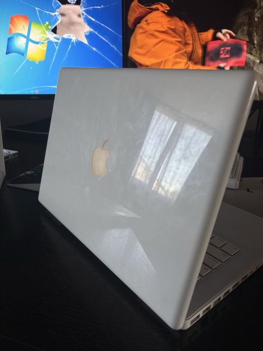 MacBook a1181 2 штуки