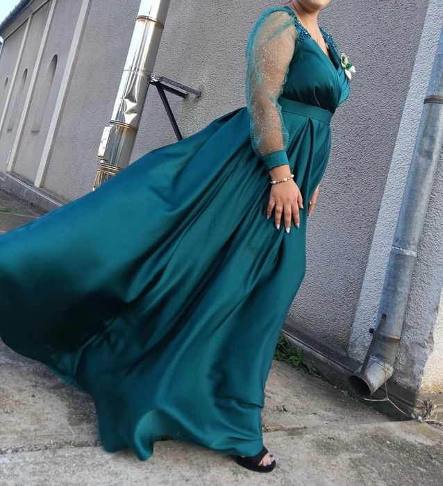 Rochita purtata o singură dată