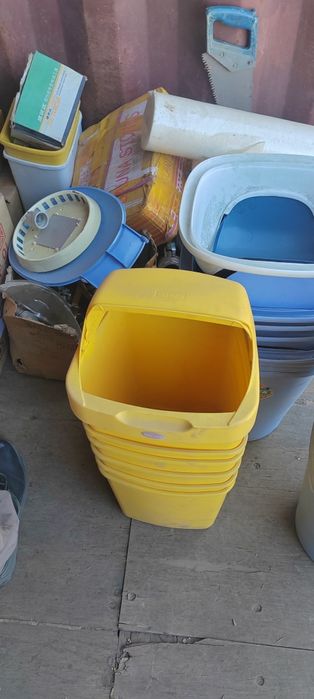 Ведро для мусора Иран