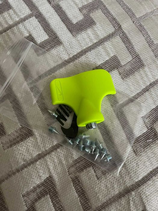 Шиповки для спринтерского бега