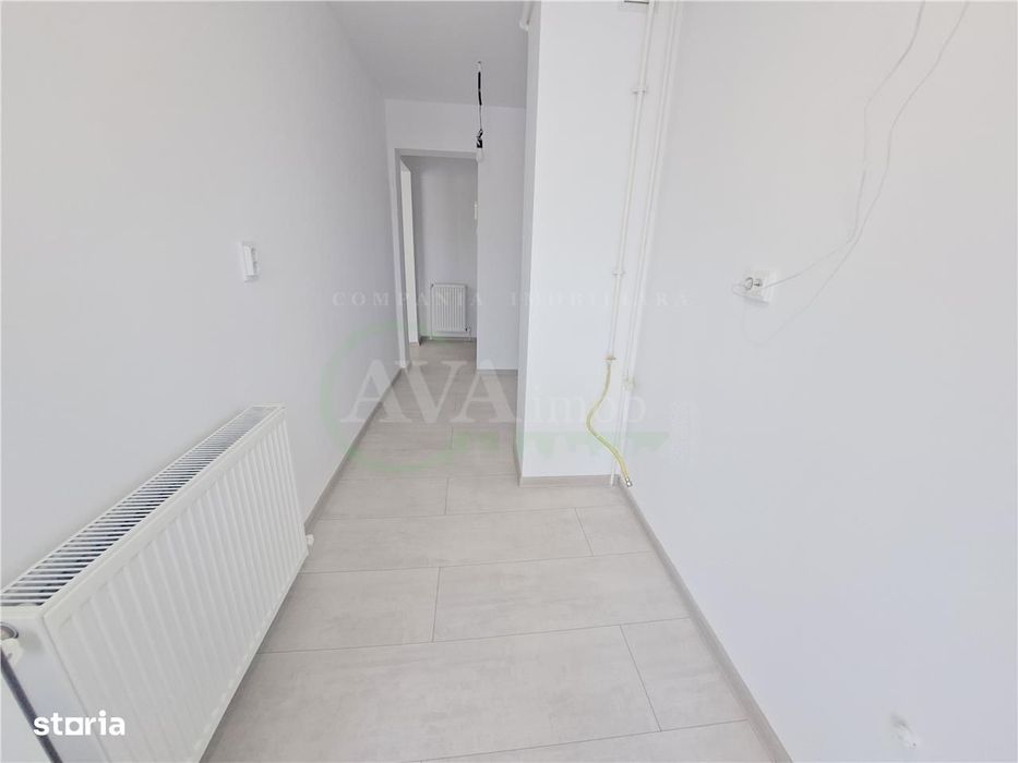 Garsoniera confort 1, etaj 2, cu centrala, nemobilata, zona Mioritei