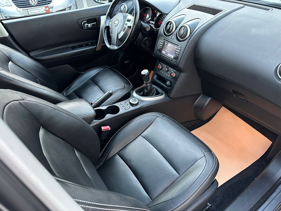 Nissan Qashqai 2.0 diesel 4x4 +2 7 locurii