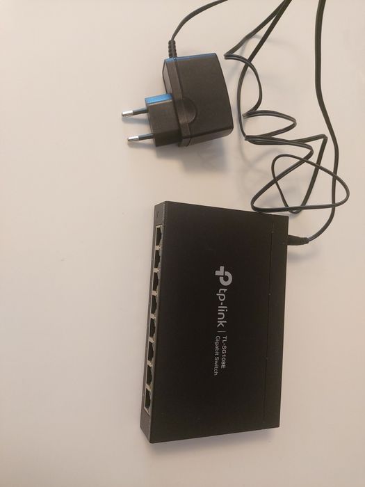 Smart Switch Gigabit tp-link 8 porturi