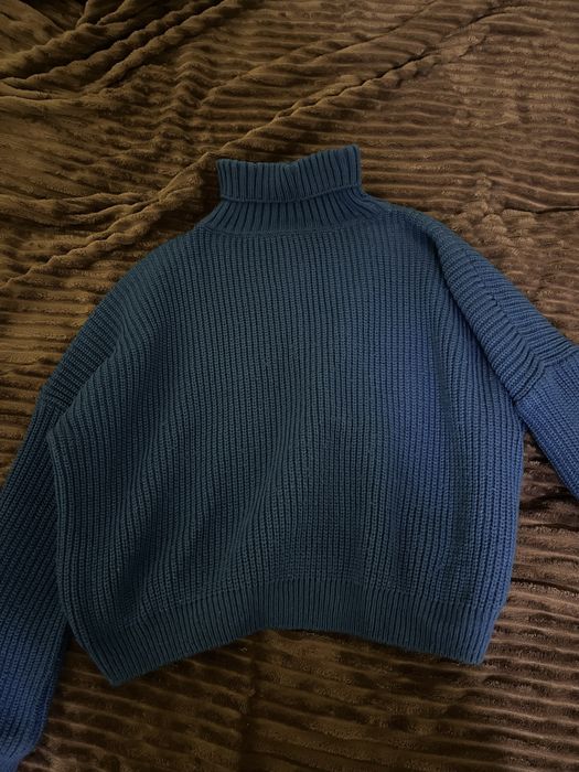 Продам свитера в хорошем качестве