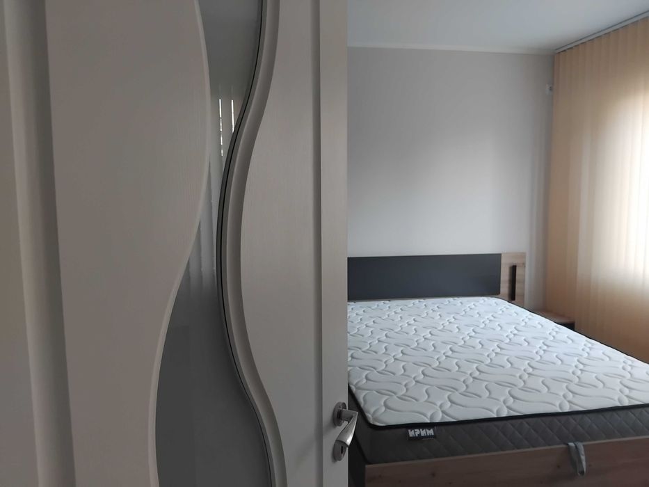 Продава се Двустаен апартамент в Русе, Възраждане - 62 кв.м за 2017 €/кв.м - Снимка #5