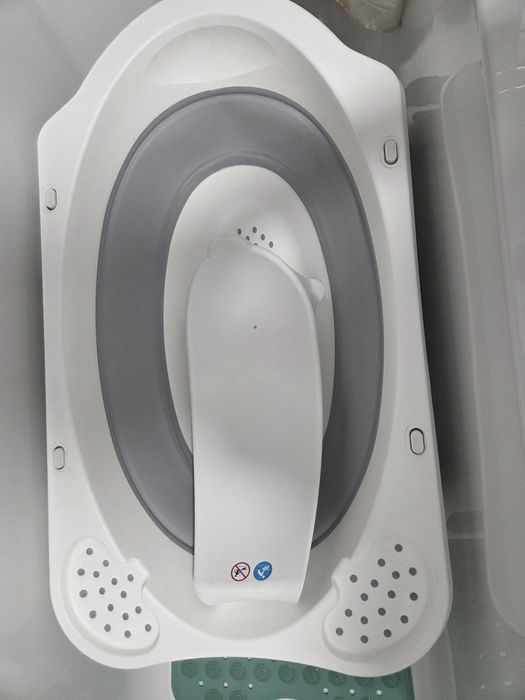 Cadita pliabila pentru bebelusi cu saltea si suport