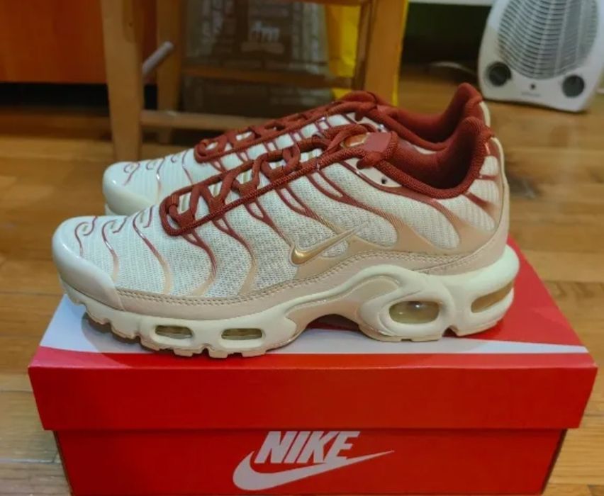 Nike Tn Coconut Milk