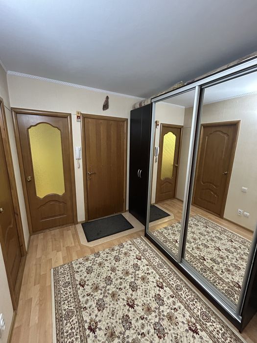 3 к.кв в 11 мкр.