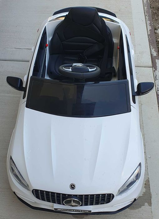 Moni Акумулаторен джип Mercedes GLC 63 S, Бял