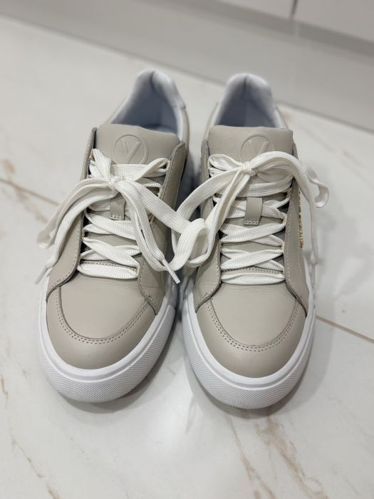 VALENTINO сникърси
