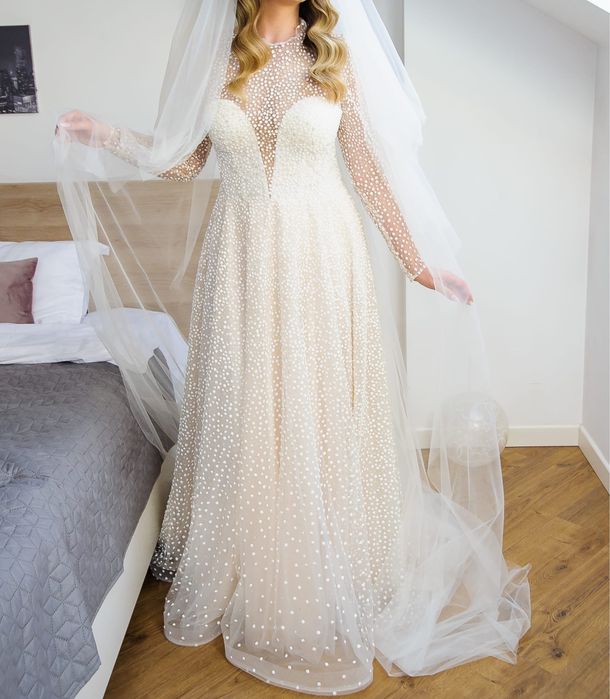 Vand rochie de mireasa by Tina Valerdi