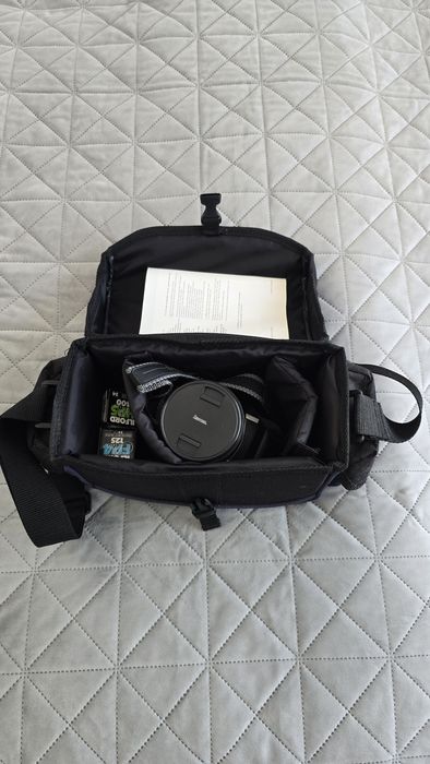 Minolta Dynax 505si + obiectiv 28-105mm + husă + 2 filme – Set complet