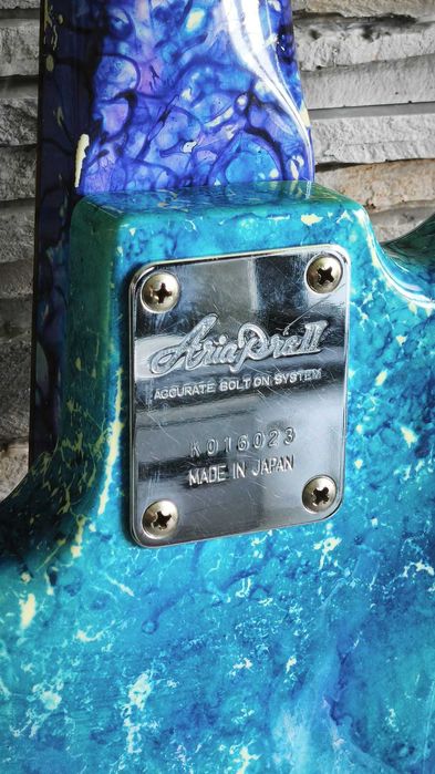 Chitara electrica bass ARIA Pro II - Made in JAPAN - toc - SWIRL - Garantie