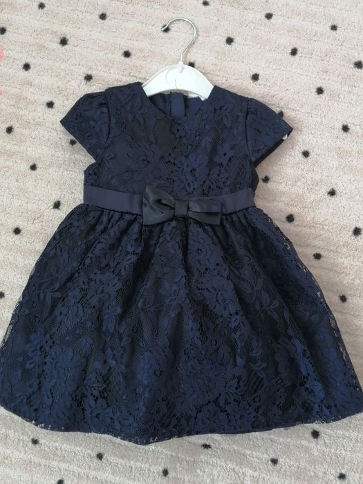 Рокли и яке за момиче