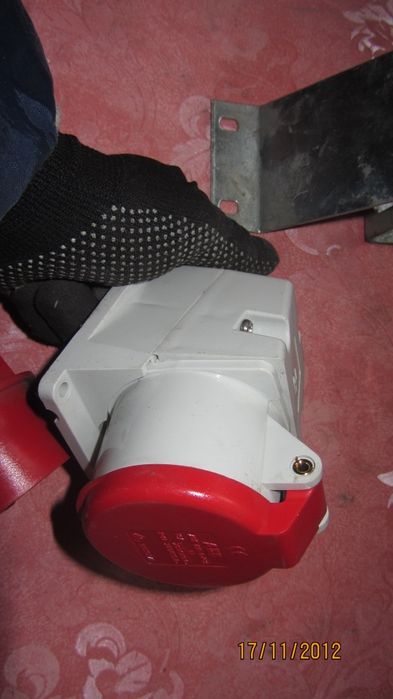 Силовые разъёмы и розетки