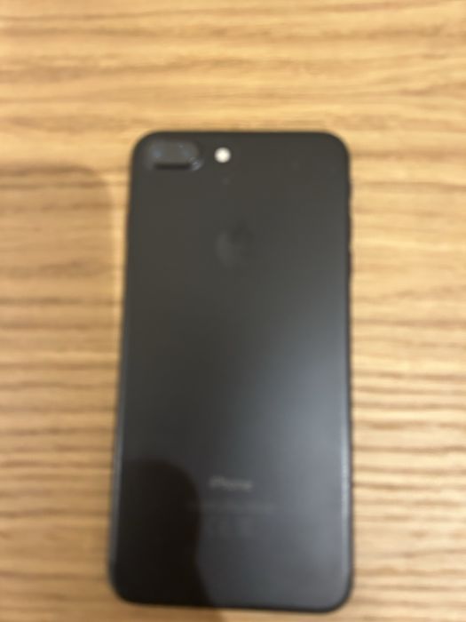 IPhone 7 Plus, черен