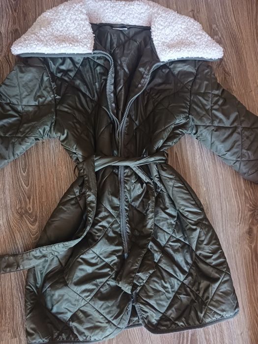 Дамско яке с колан