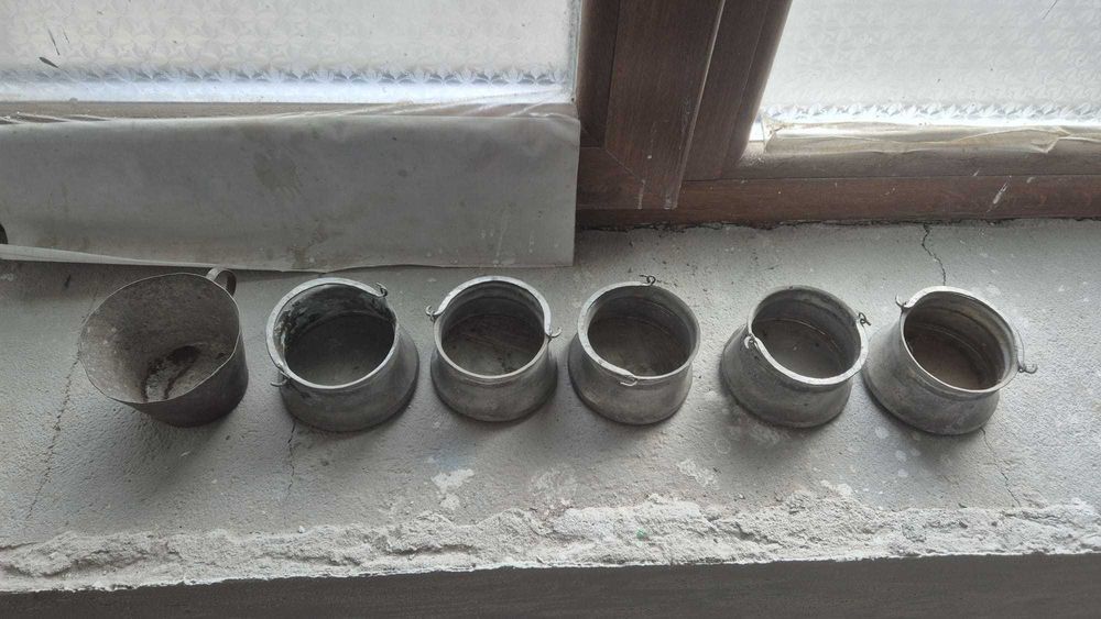 Комплект от 6 малки менчета