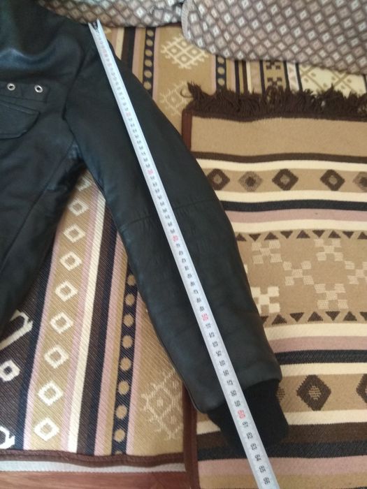 Продам куртку из кожи