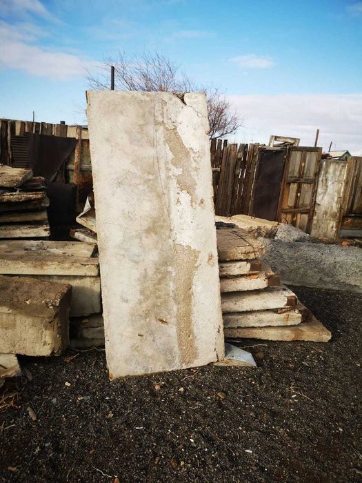 Продается ригель, плиты