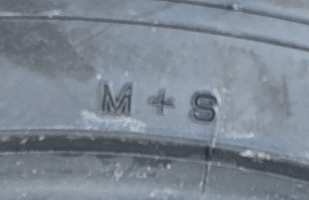 255/70 R16, 111T, DUNLOP Grandtrek, Anvelope All Terrain M+S