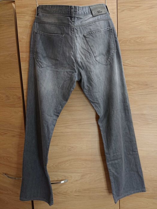 BOSS оригинални мъжки дънки