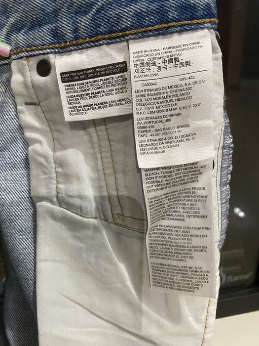 Blugi scurti Levi’s originali