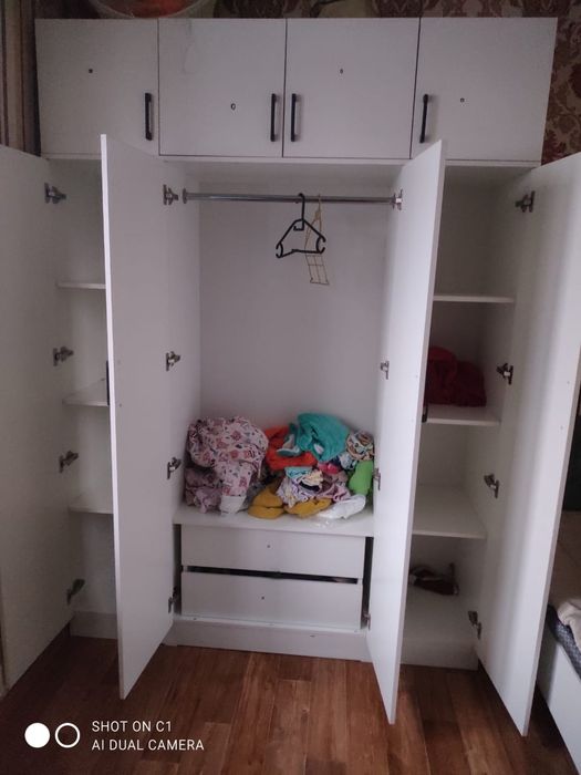 Шифанер  Спалный Комод