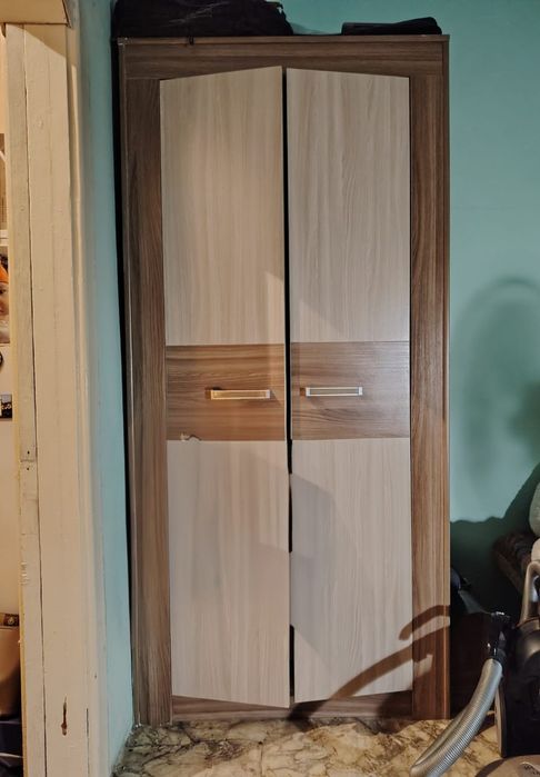 Продам шкафы для вещей