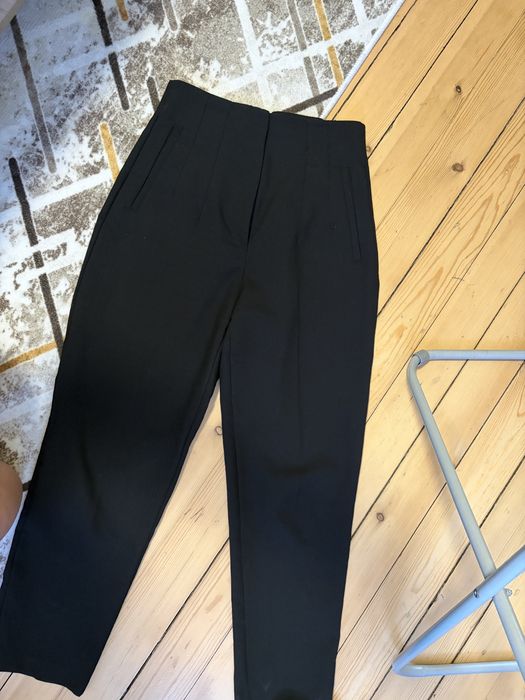 Блейзери,палта и панталон