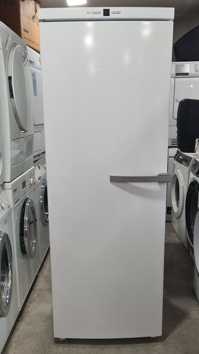 Фризер Miele NoFrost ++ 164см 221лтТОП!