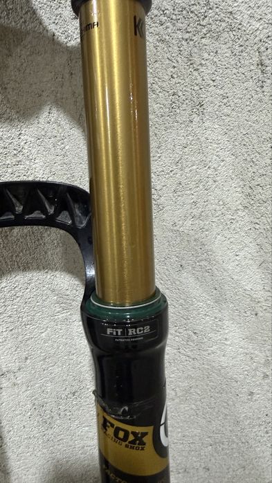 Fox 36 Factory RC2 kashima