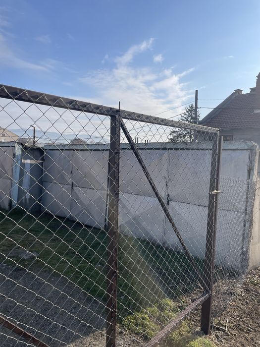 Дава се под наем Гараж / Паркомясто в Сливен, Даме Груев - 12 кв.м за 45.9 € - Снимка #4